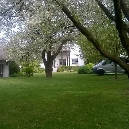 Apartment Malomkert Kehida Apartmanhaz Kehidakustany